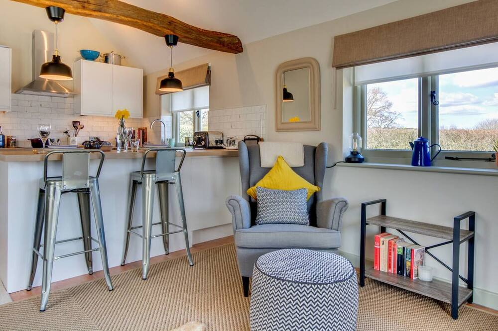 Photo of Others in Mayfield