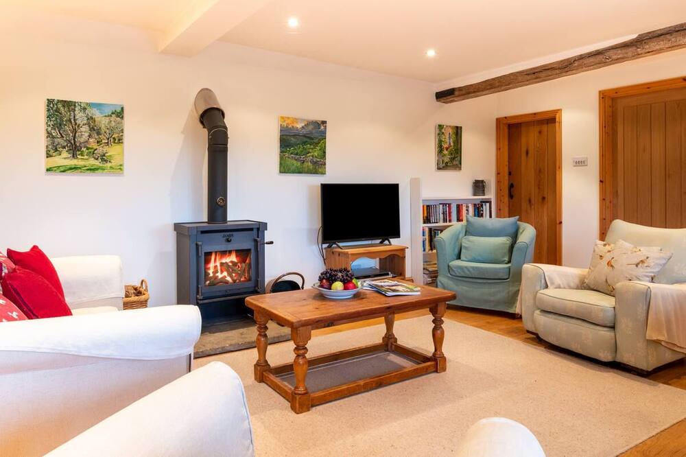 Photo of Livingroom in Wadhurst