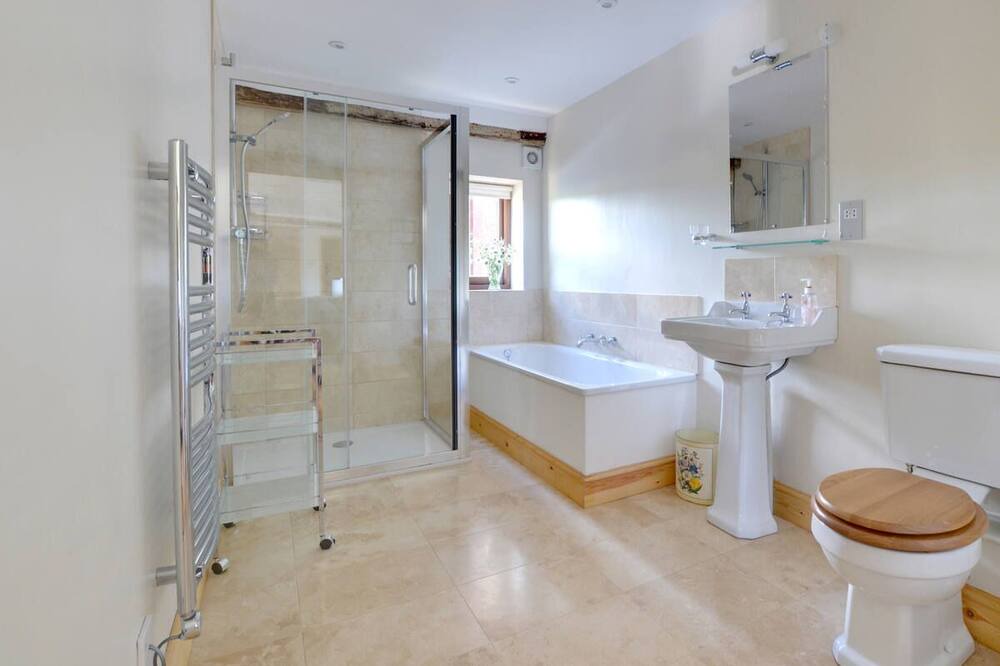 Photo of Bathroom in Wadhurst