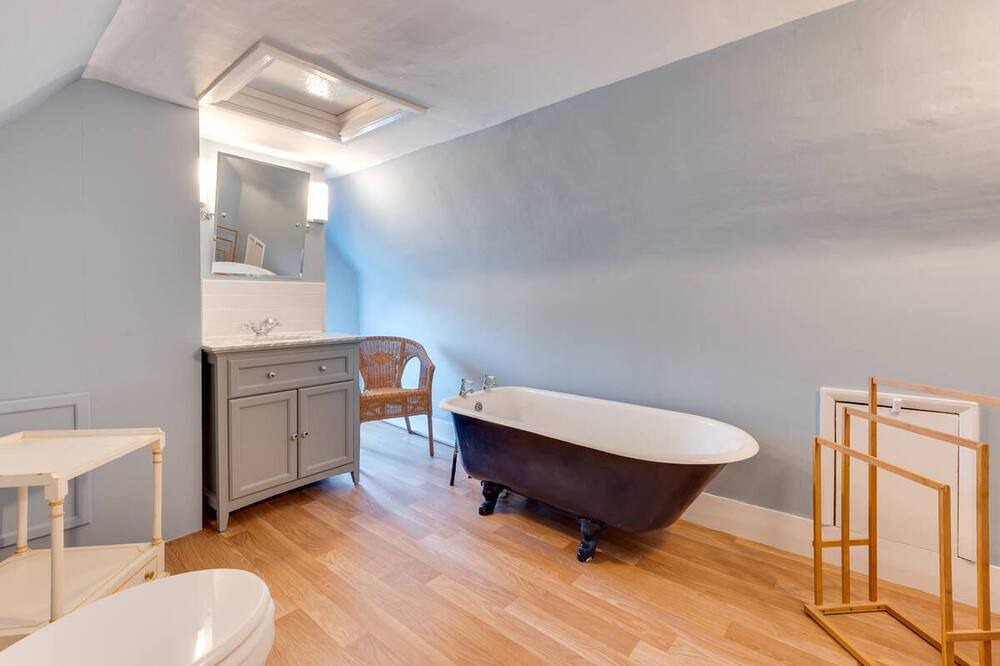 Photo of Bathroom in Barham