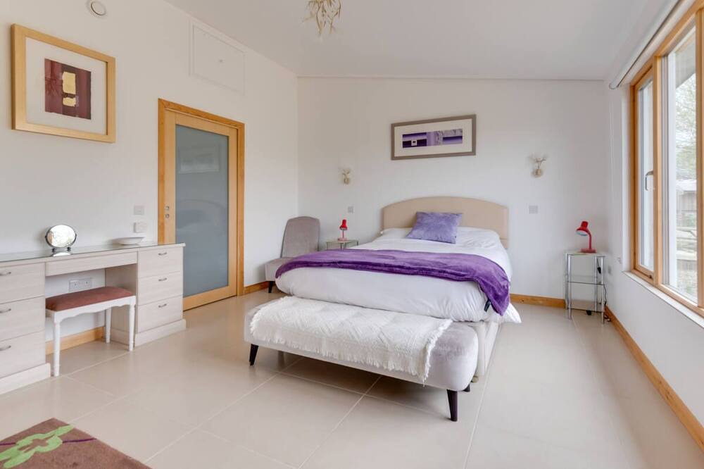 Photo of Bedroom in Etchinghill