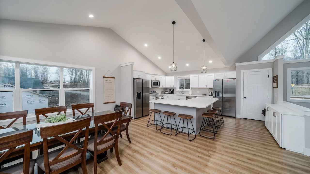 Photo of Kitchen in Lakeside Estates