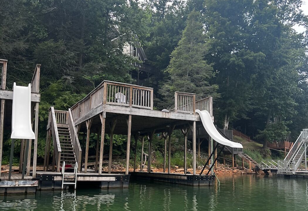 Photo of Outdoor in Lakeside Estates