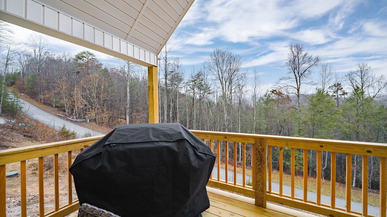 Photo of Outdoor in Lakeside Estates