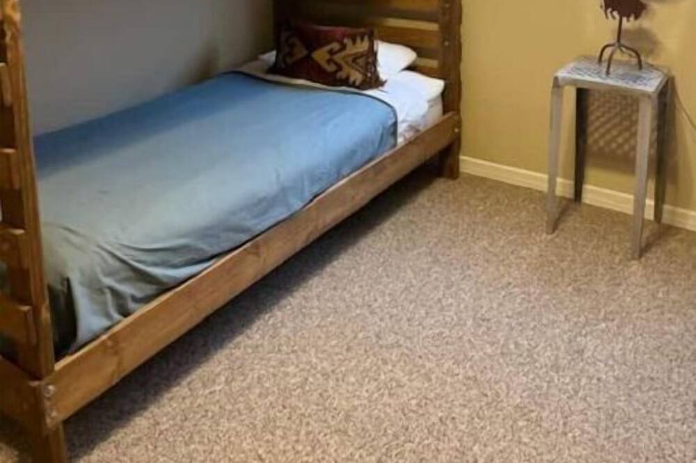 Photo of Bedroom in Junction