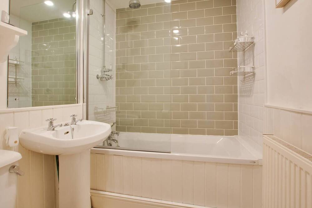 Photo of Bathroom in Ticehurst