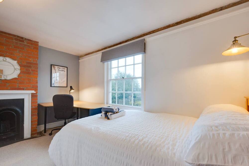 Photo of Bedroom in Ticehurst