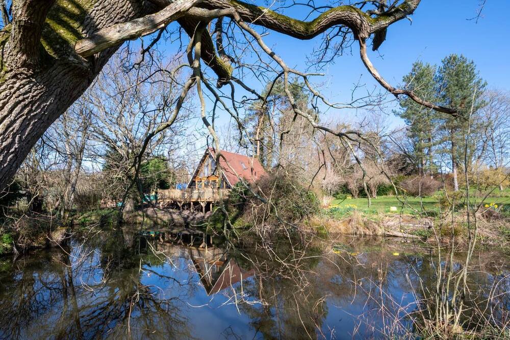 Photo of Outdoor in Ewhurst Green