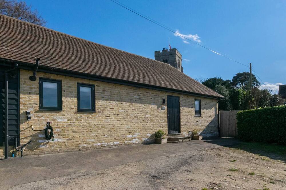 Photo of Outdoor in Hernhill