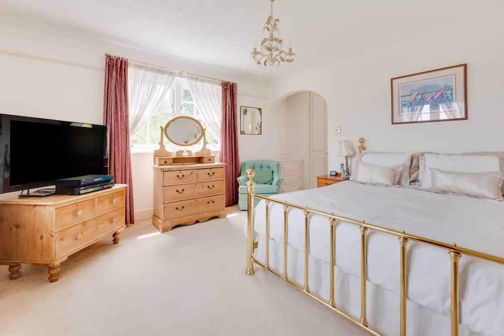 Photo of Bedroom in Heathfield