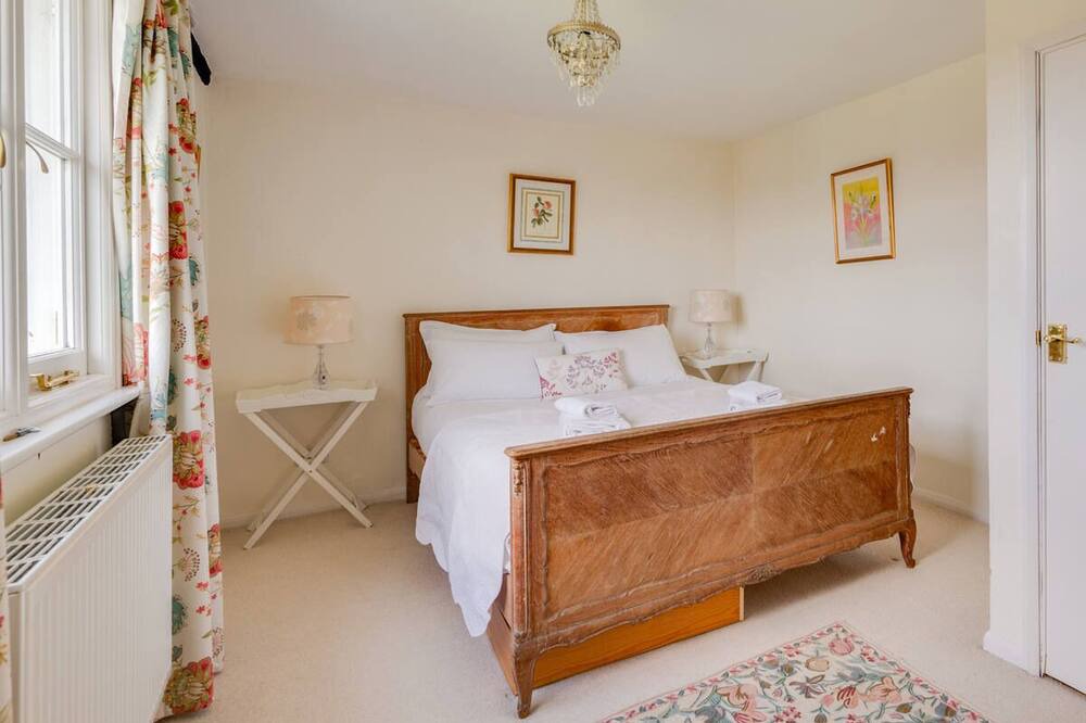 Photo of Bedroom in Robertsbridge
