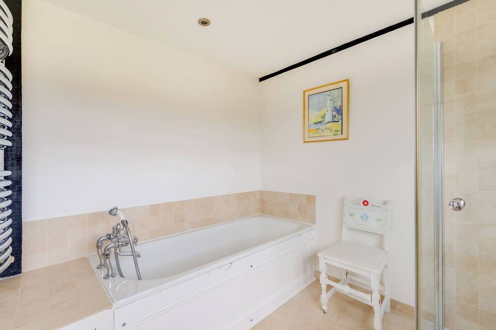 Photo of Bathroom in Robertsbridge