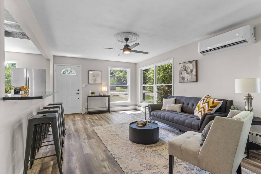 Photo of Livingroom in Twain