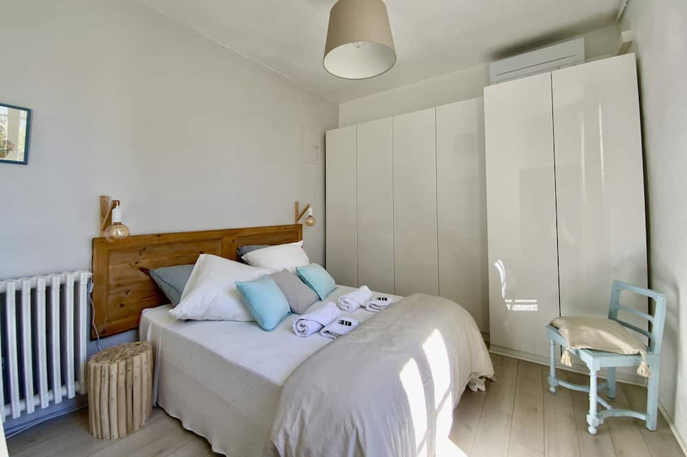 Photo of Bedroom in Les Beaux-Arts