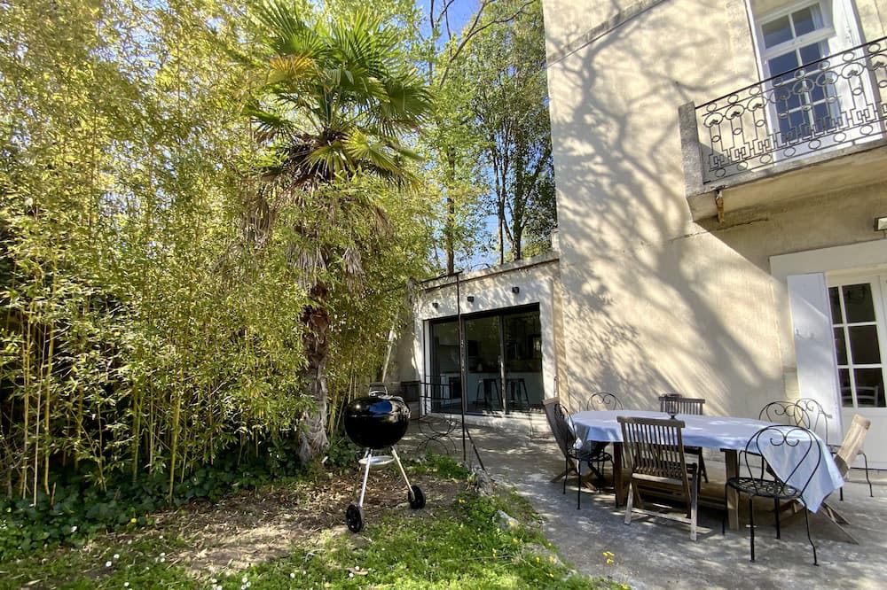Photo of Outdoor in Les Beaux-Arts