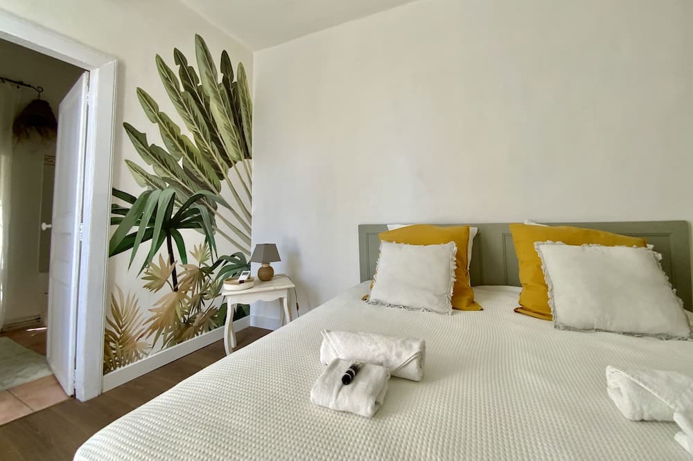 Photo of Bedroom in Les Beaux-Arts