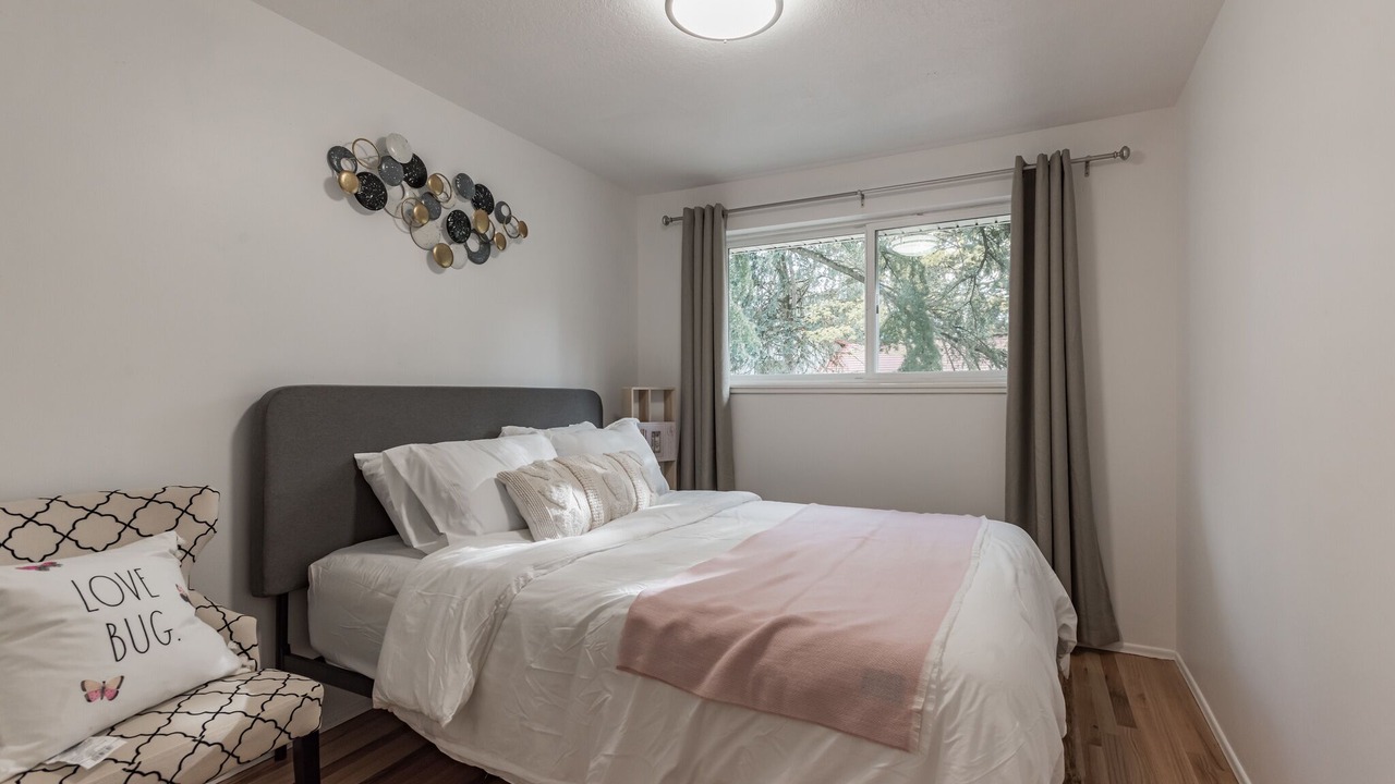 Photo of Bedroom in Tigard