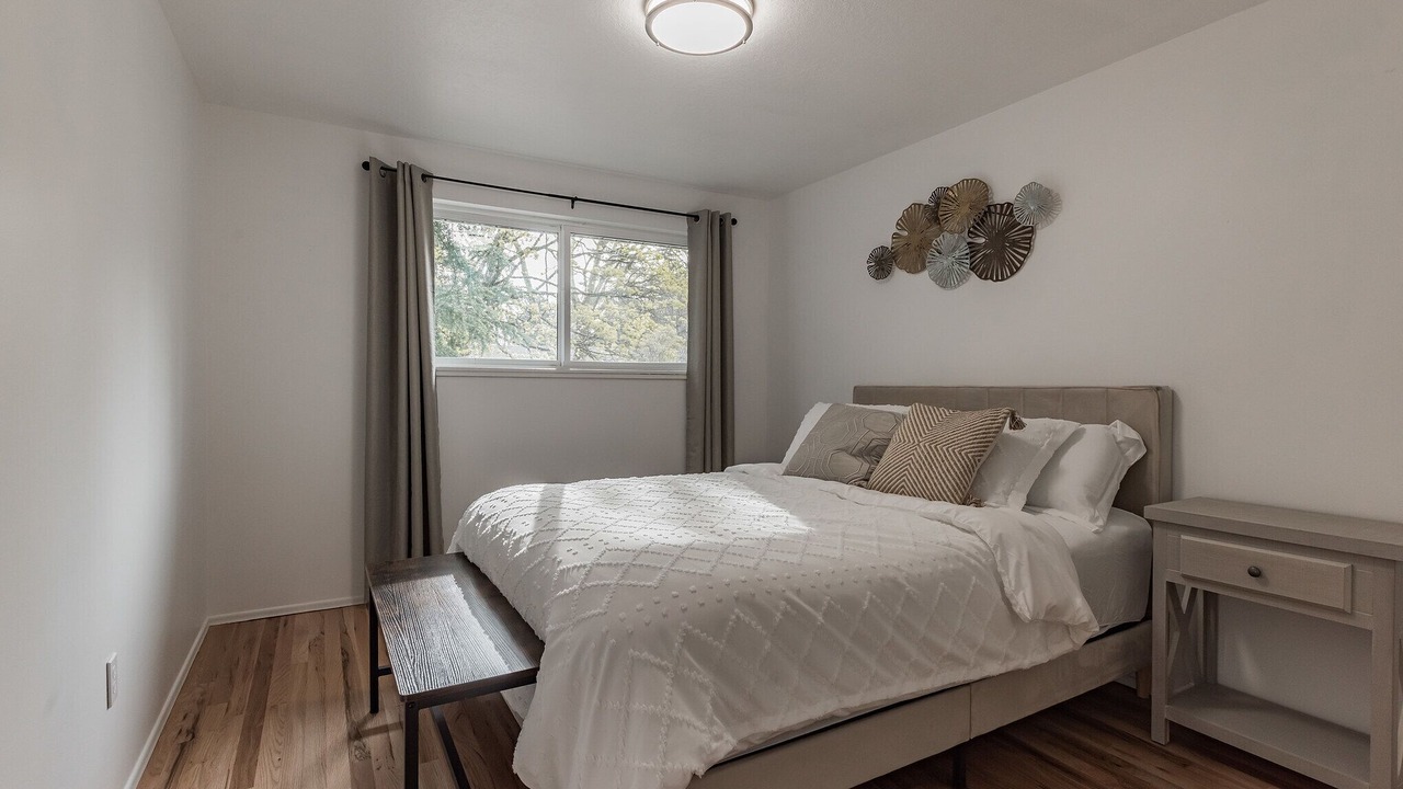 Photo of Bedroom in Tigard