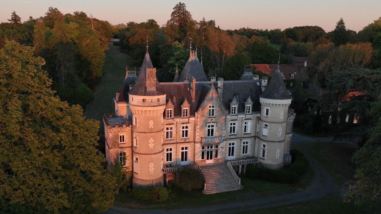 Photo of Outdoor in Cluis