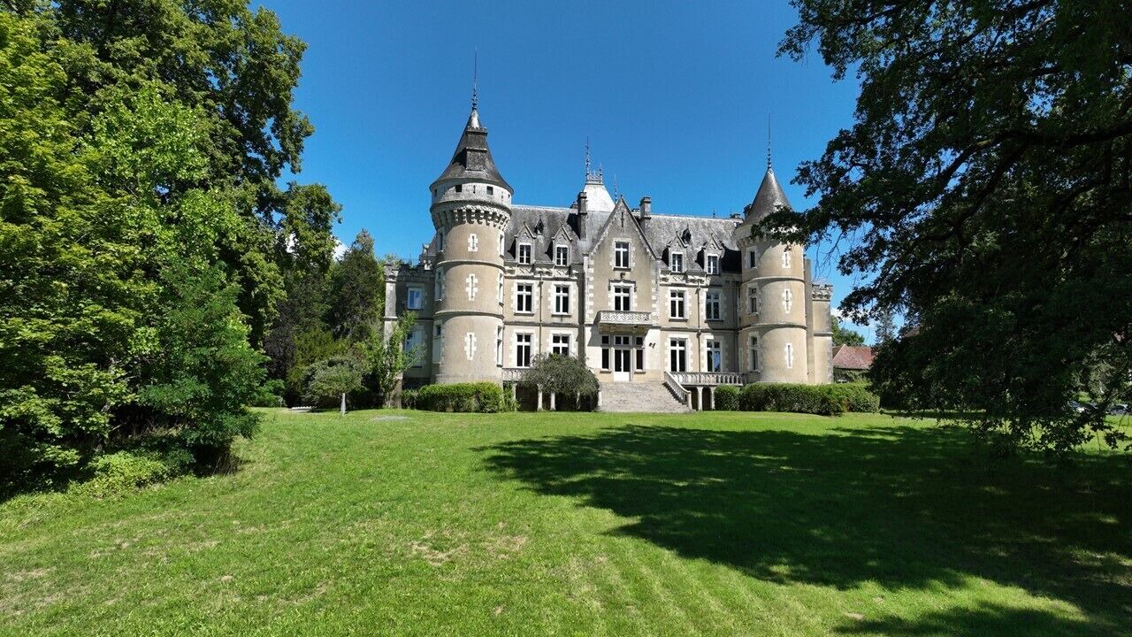 Photo of Outdoor in Cluis