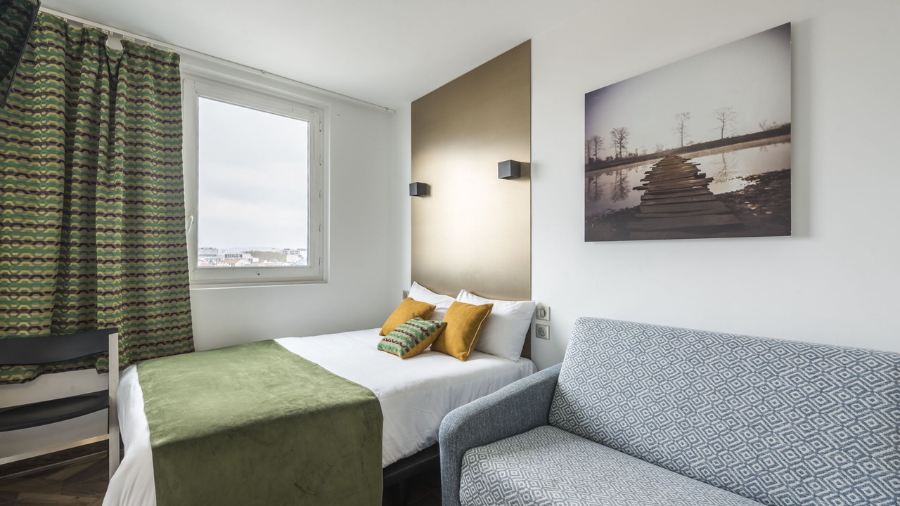 Photo of Bedroom in Bezons