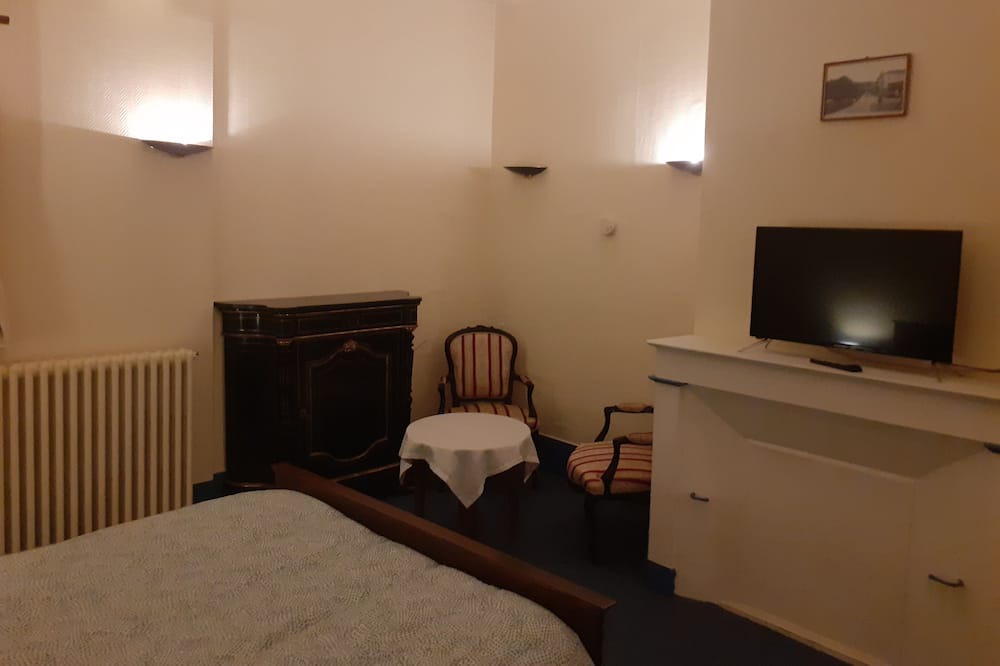 Photo of Bedroom in Nonancourt