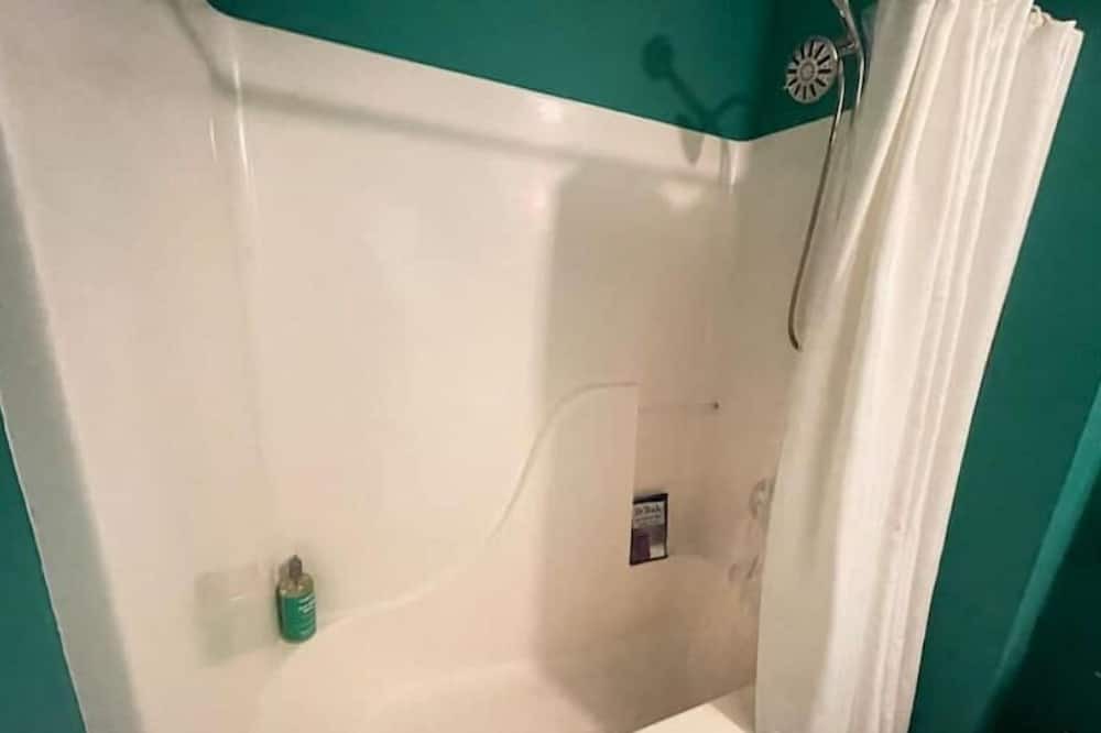 Photo of Bathroom in Cave Spring