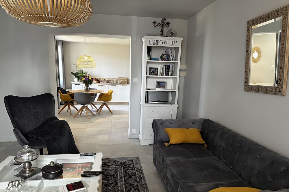 Photo of Livingroom in Montmeyran