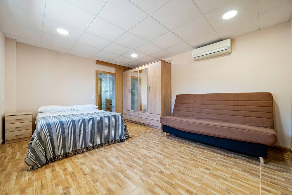 Photo of Bedroom in Reus