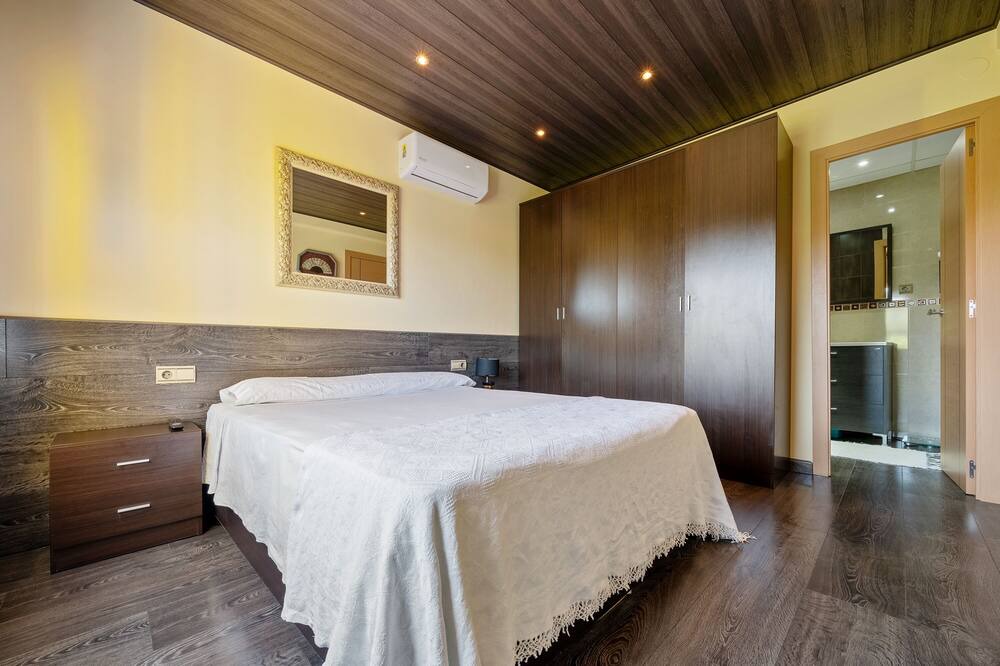 Photo of Bedroom in Reus