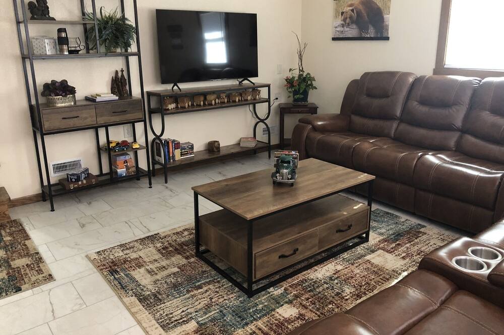 Photo of Livingroom in Douglass