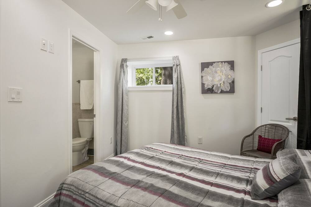 Photo of Bedroom in Eckington