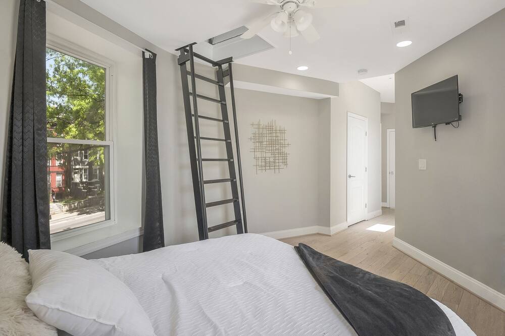 Photo of Bedroom in Eckington