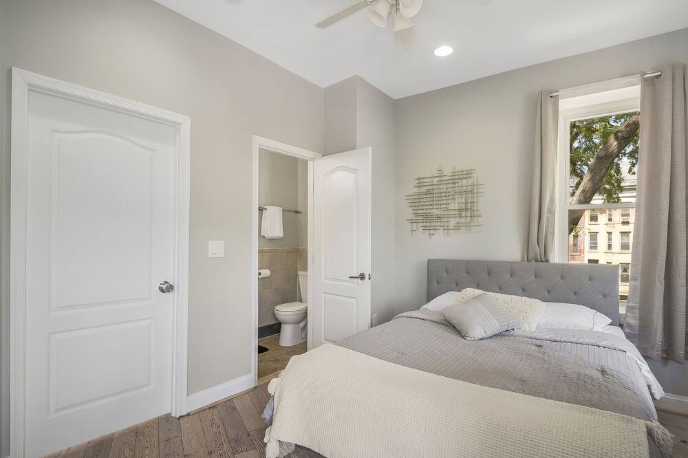 Photo of Bedroom in Eckington