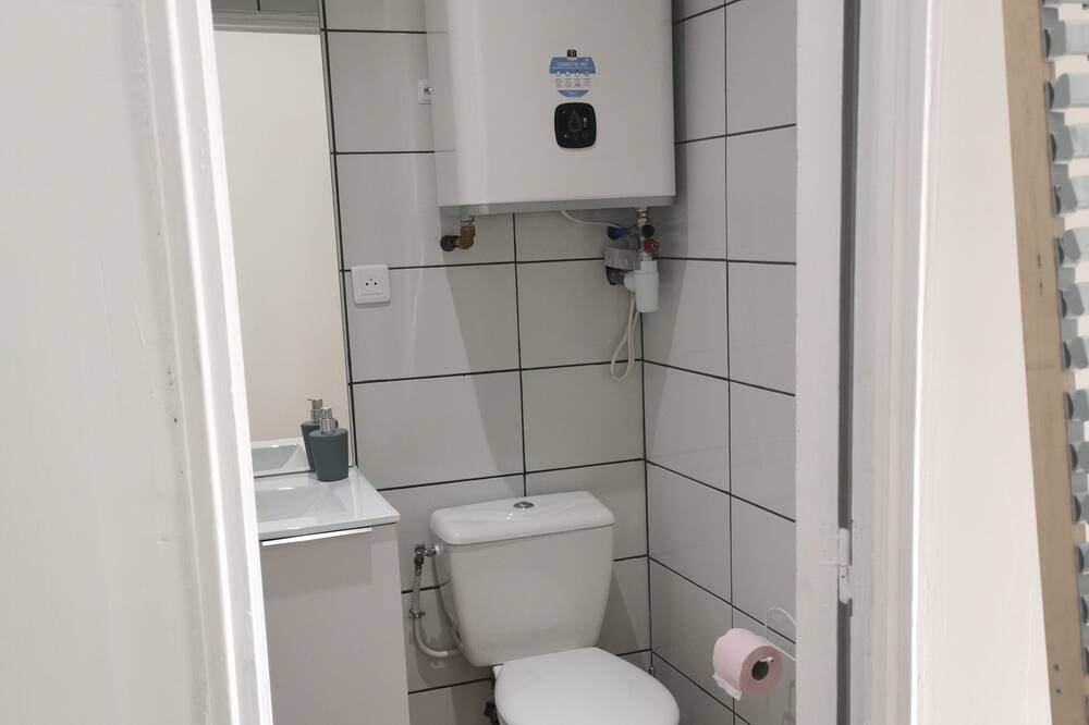 Photo of Bathroom in Lasbordes