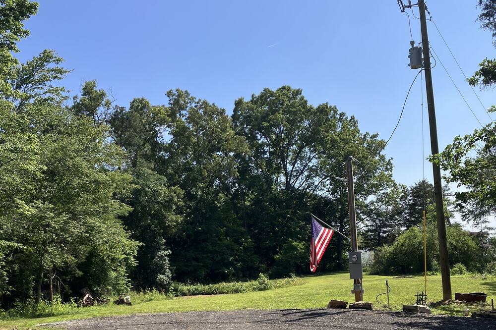 Photo of Outdoor in Madisonville