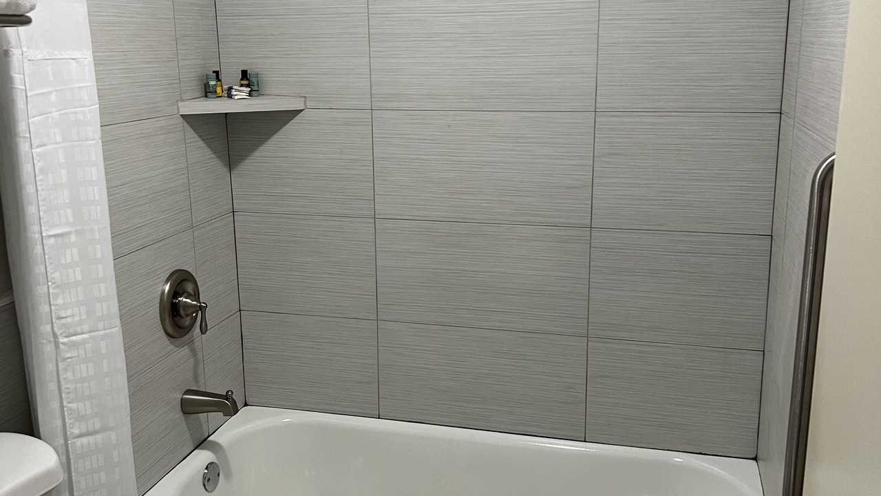 Photo of Bathroom in Bruni
