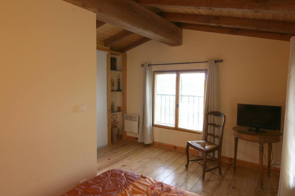 Photo of Bedroom in Blanquefort