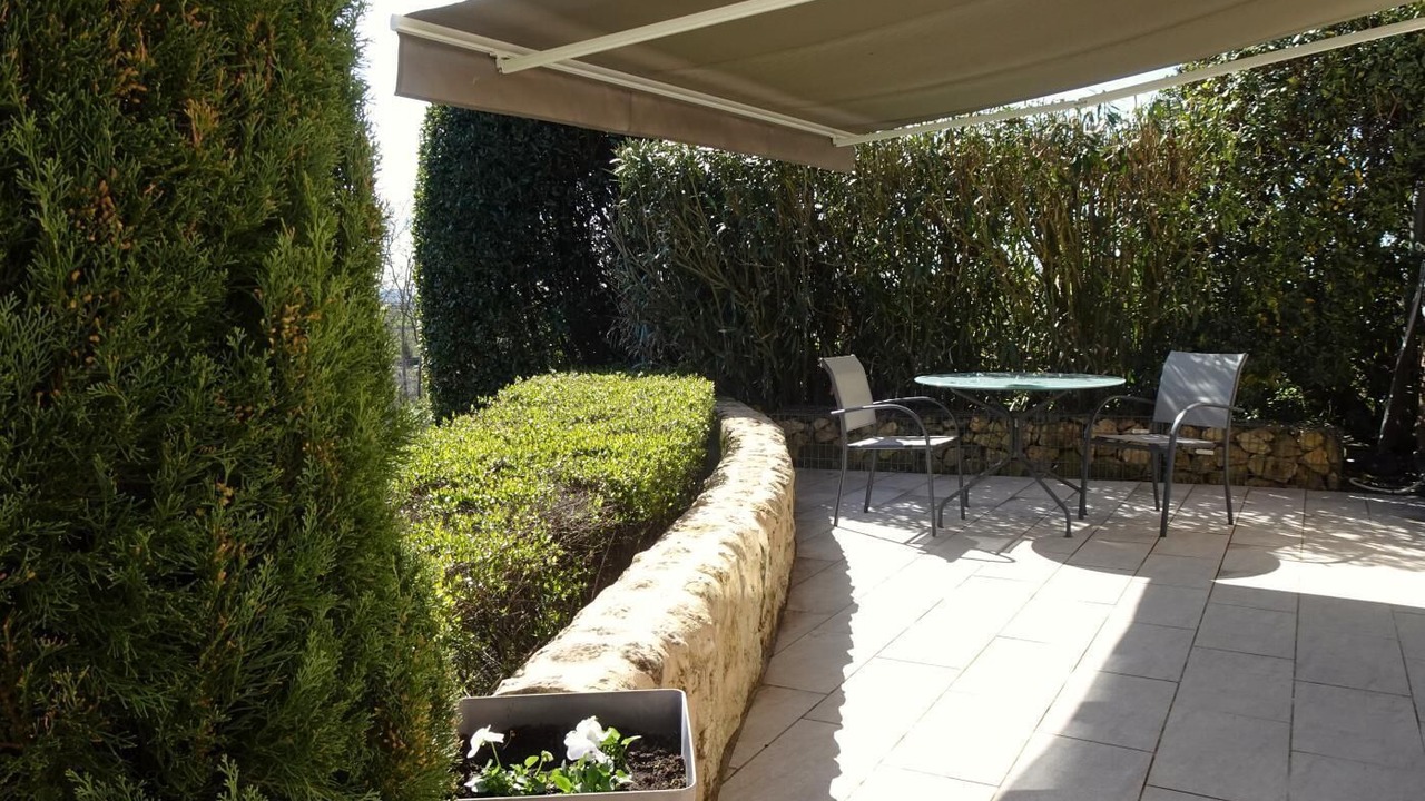 Photo of Patio Balcony in Laroque