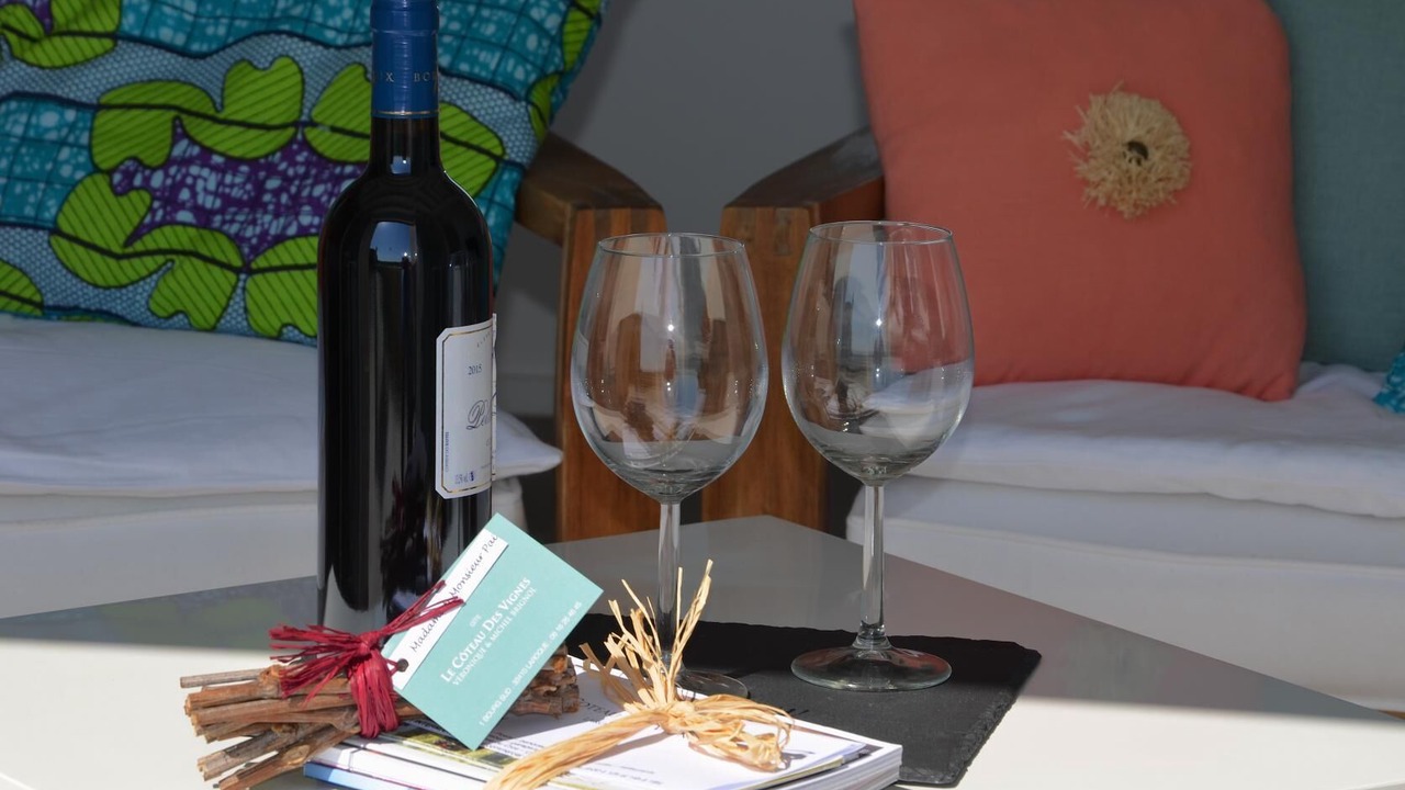 Photo of Others in Laroque