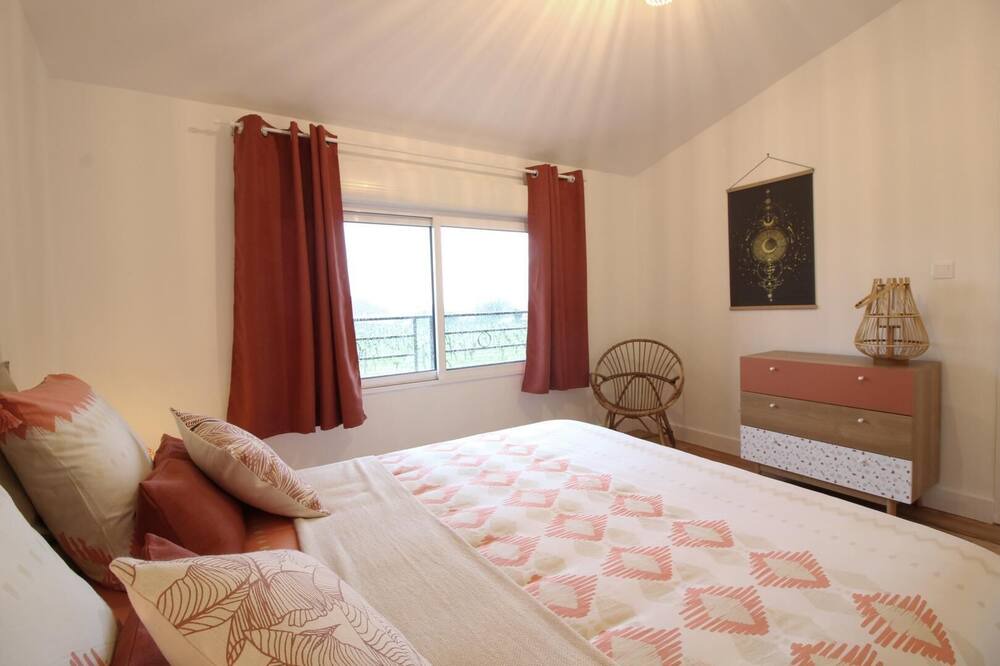 Photo of Bedroom in Lussac