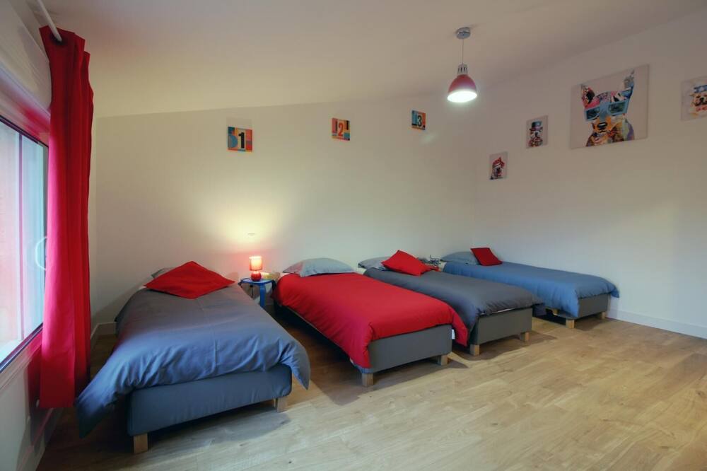 Photo of Bedroom in Lussac