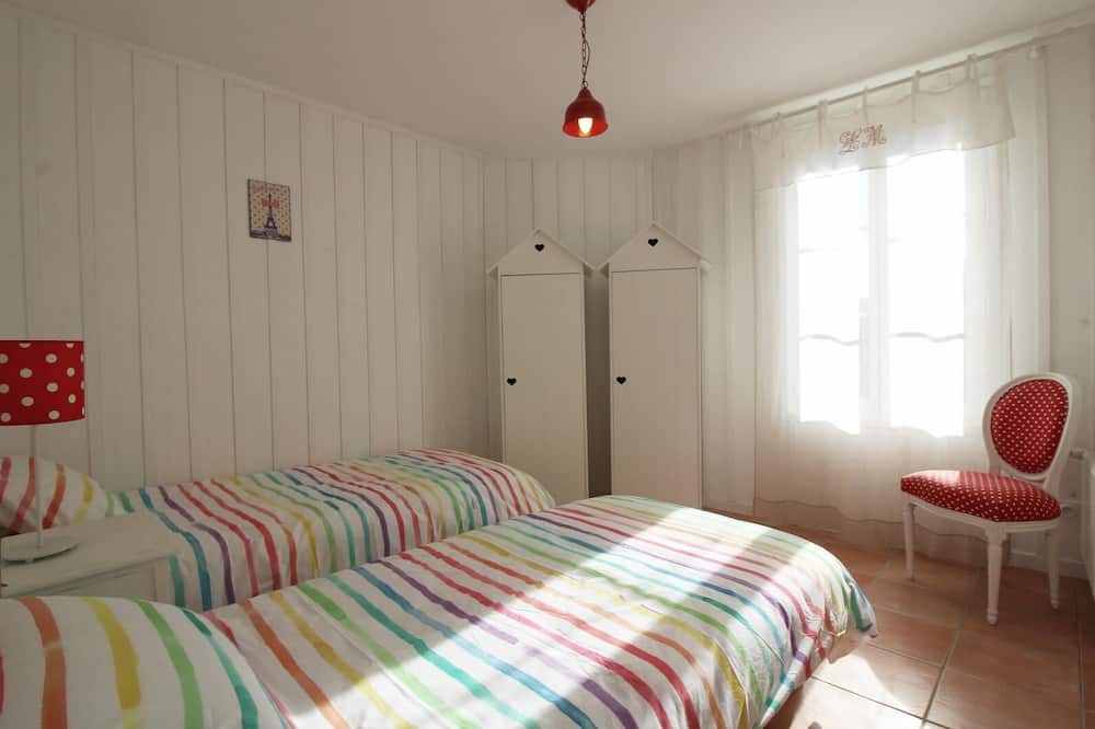 Photo of Bedroom in Civrac-de-Blaye