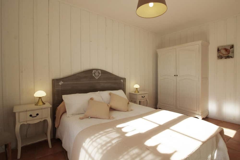 Photo of Bedroom in Civrac-de-Blaye