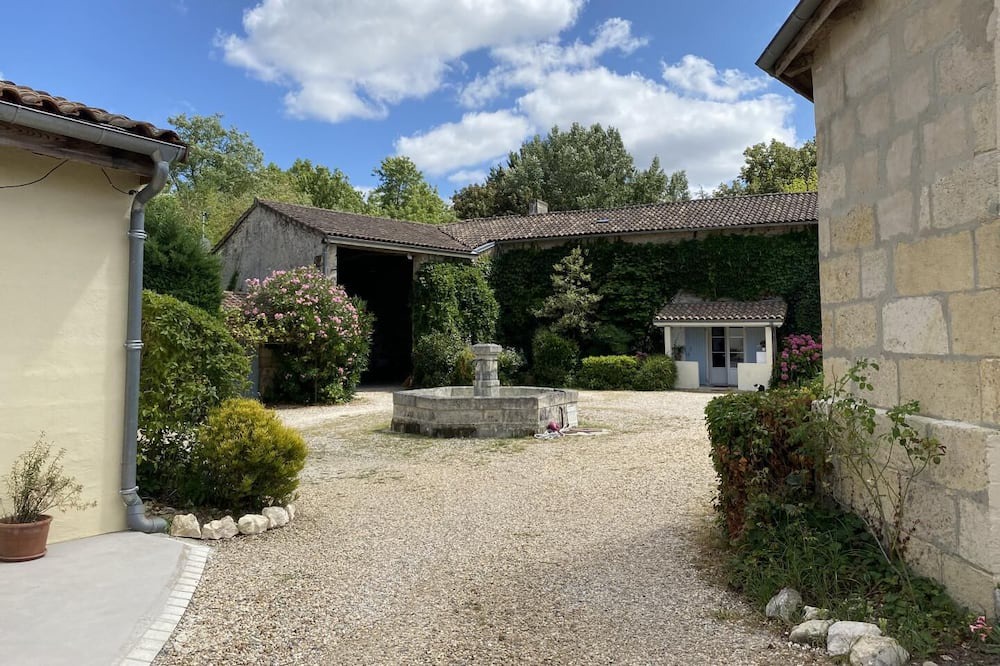 Photo of Outdoor in Civrac-de-Blaye