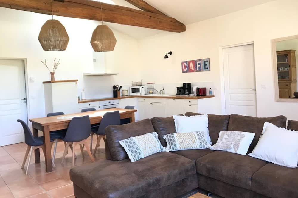 Photo of Livingroom in Civrac-de-Blaye