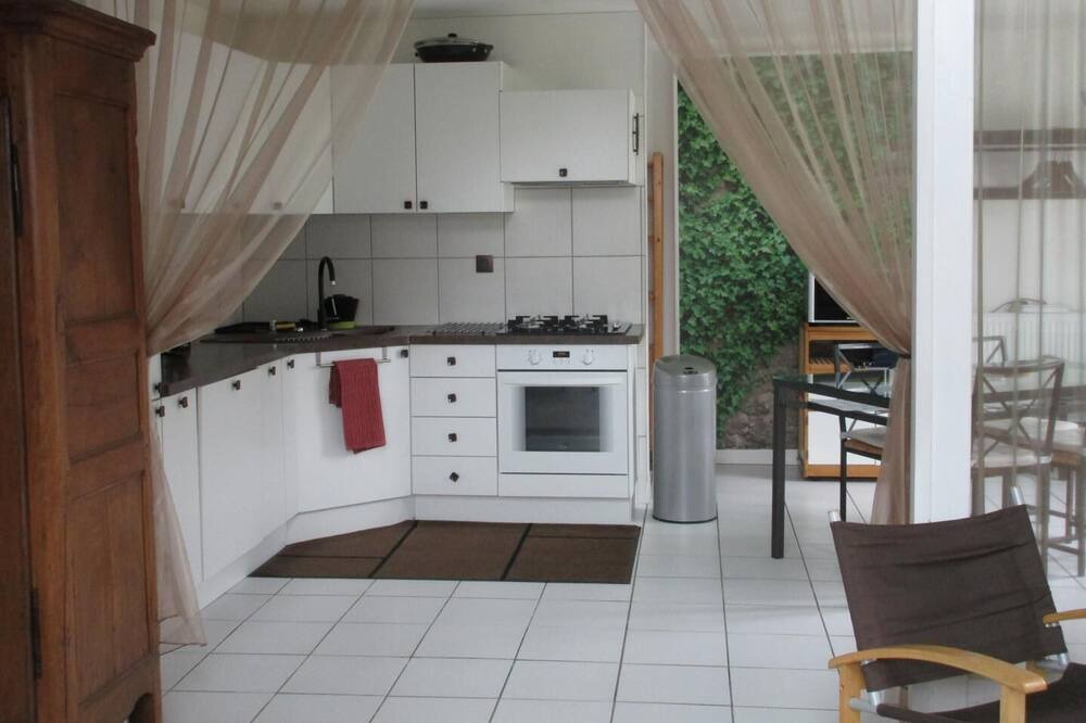 Photo of Kitchen in Jau-Dignac-et-Loirac