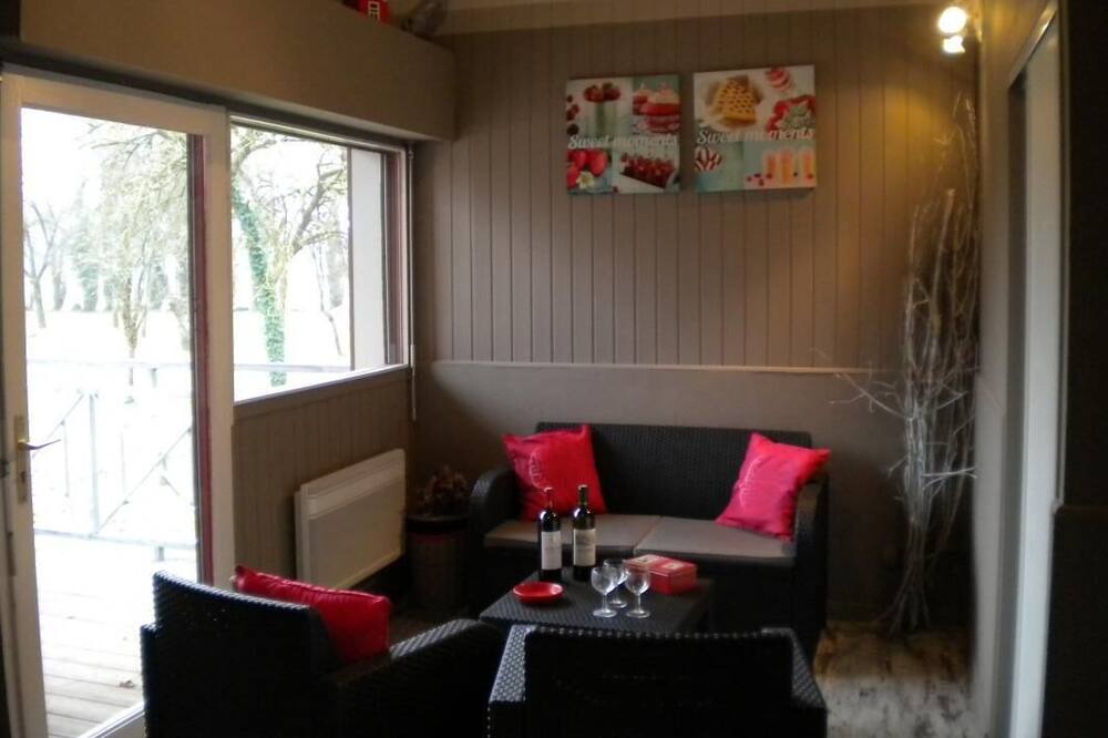 Photo of Livingroom in Saint-Pierre-d'Aurillac