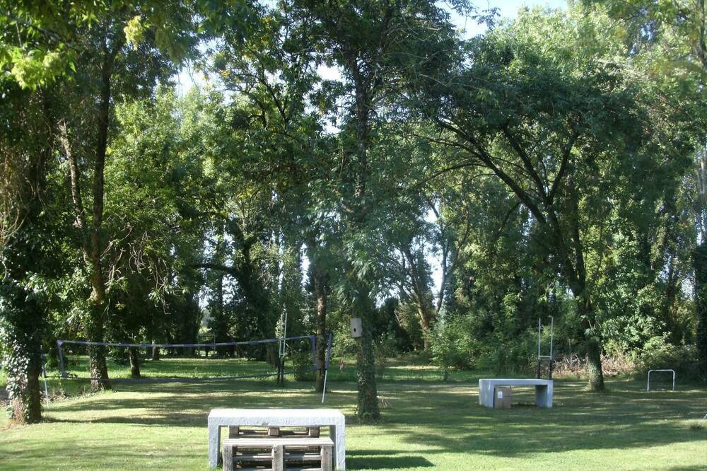 Photo of Outdoor in Saint-Pierre-d'Aurillac