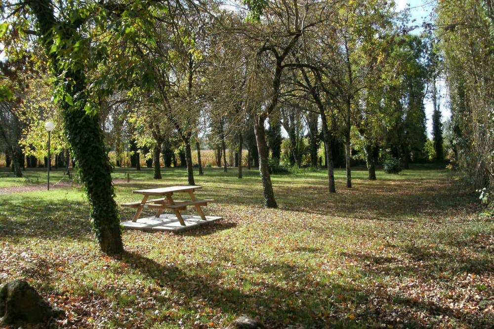 Photo of Outdoor in Saint-Pierre-d'Aurillac